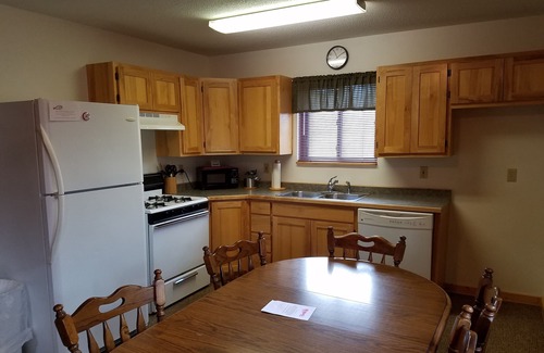 Isle House | Beautiful Town Home style Cabin Rental on The Thanes River Near Lake Mille Lacs
