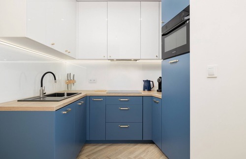 Wola Duchacka Apartment | Beautiful & Trendy Studio for 2 Guests in Kraków