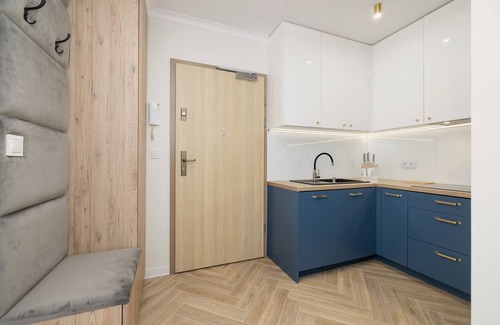 Wola Duchacka Apartment | Beautiful & Trendy Studio for 2 Guests in Kraków