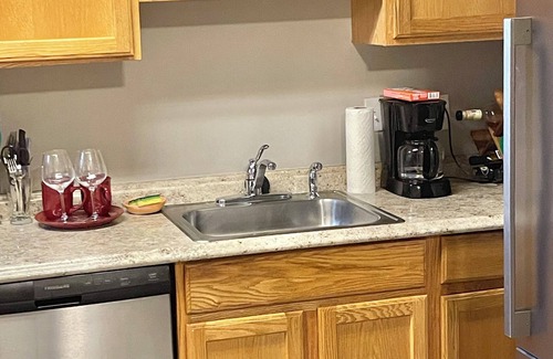 Truxton Circle House | Beautiful Two Level Apt in DC