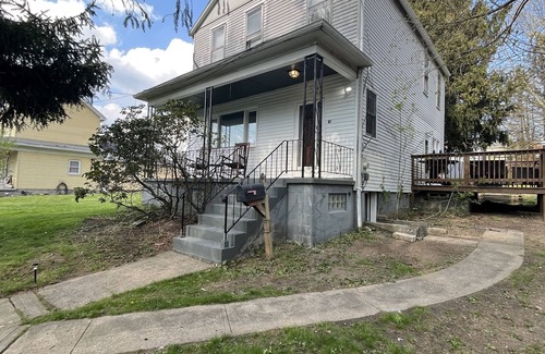Strabane House | Beautiful Updated House!