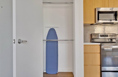 Manhattan Valley Apartment | Beautiful UWS 2BR w/Elevator & W/D, nr Central Park, by Blueground