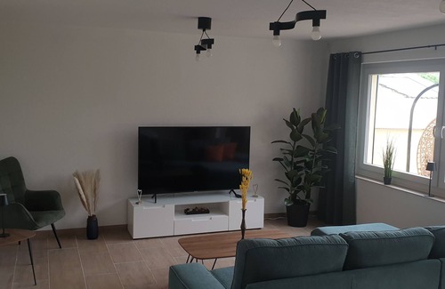 Bernau bei Berlin House | Beautiful vacation home-Newly furnished 2025-Directly in the center of Bernau near Berlin