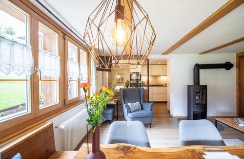 Grindelwald Apartment | Beautiful vacation apartment with enchanting outdoor seating area in Grindelwald