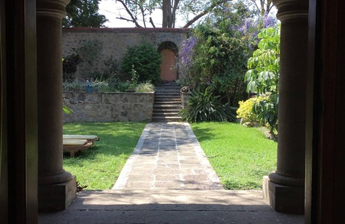 Las Quintas House | Beautiful Vacation House in Cuernavaca
