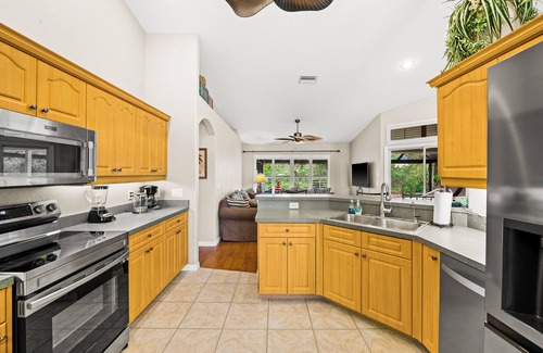 North Port House | Beautiful Vacation Home - Heated pool