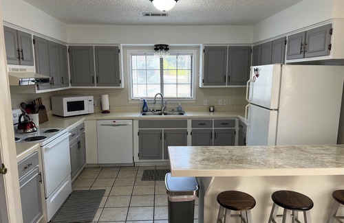 Milam House | Beautiful views and lake front home on Toledo Bend! Fish right of the dock!