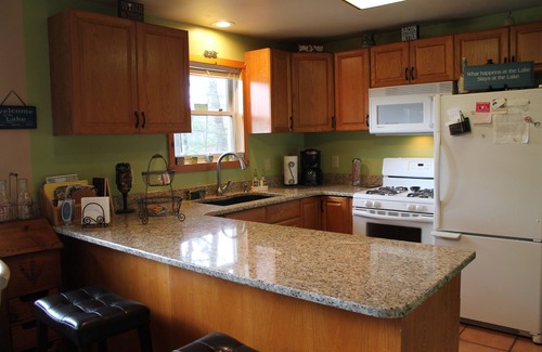 East Wakefield House | BEAUTIFUL VIEWS AND STUNNING SUNSETS AT THIS LAKEFRONT HOME!