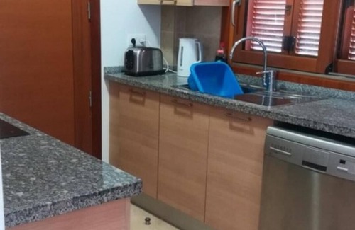 Caserio Los Tarquinos Villa | Beautiful Villa Blenda with Private Pool,wifi and Full Sky Package!