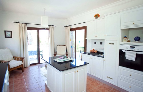 Edremit Villa | Beautiful villa,Edremit with Private Pool, full amenities, Wifi, stunning views