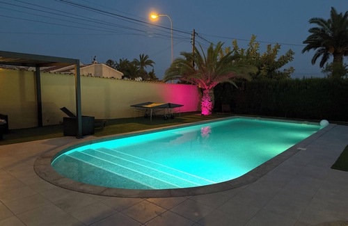 Quesada House | Beautiful villa with large pool and independent studio in ciudad quesada Wifi