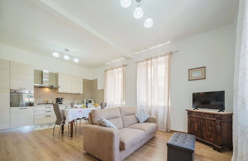 Massa House | Beautiful villa for 2 people with WIFI, TV, terrace and parking