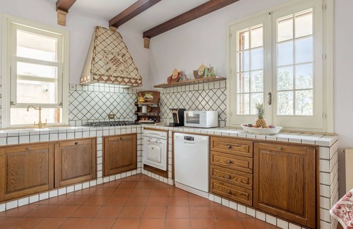 Marsala House | Beautiful villa for 8 guests with hot tub, A/C, private pool, WIFI, TV, terrace and parking