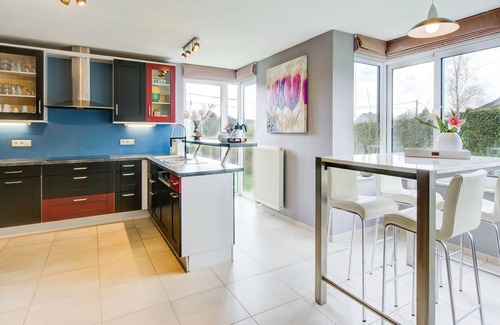 Houffalize House | Beautiful villa in Houffalize with wellness, pinball machine and relaxation room