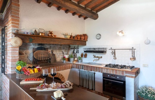 Santarello Villa | Beautiful Villa Le Pozze with pool in Tuscany