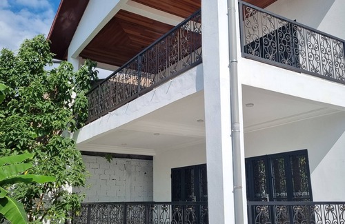 Yaounde House | Beautiful villa located in the heart of the capital city of Yaoundé