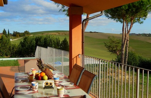 San Giovanni In Marignano Villa | Beautiful Villa overlooking the sea on the hills of Cattolica. Private pool.