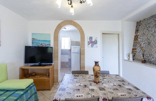 Torre Pali Apartment | Beautiful villa surrounded by greenery located in Torre Pali.