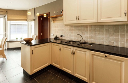 Heers Villa | Beautiful Villa with Sauna & Hot Tub in the Region Haspengouw