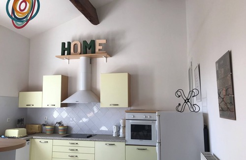 Olonzac House | Beautiful village house with a swimming pool