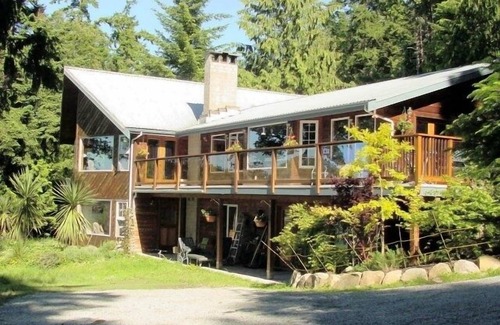 Saturna Island House | Beautiful Waterfront Home in the Gulf Islands, Saturna Island