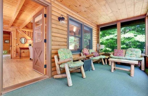 Rome Cabin | Beautiful Waterfront Property on a quiet cove-Tranquility on Long Pond