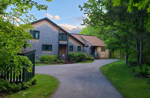 Randolph Apartment | Beautiful White Mountain views and direct access to the hiking trails