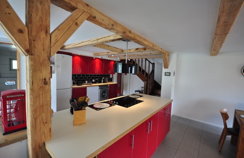 Matten bei Interlaken Apartment | Beautifully designed Apartment. Fully equipped for your holiday needs. Sleeps 7