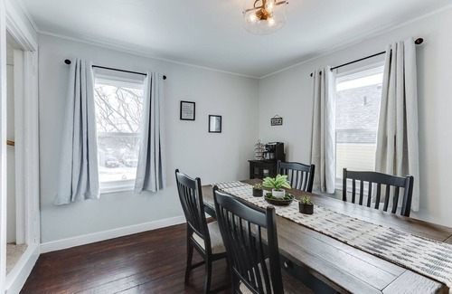 St. Paul House | Beautifully Designed & Cozy Home All to Yourself