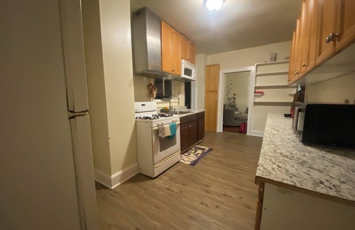 Pikesville Apartment | Beautifully furnished entire first floor home