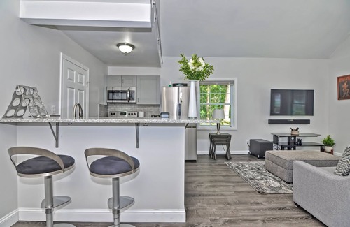 Andover House | Beautifully Furnished Private Retreat in Andover!