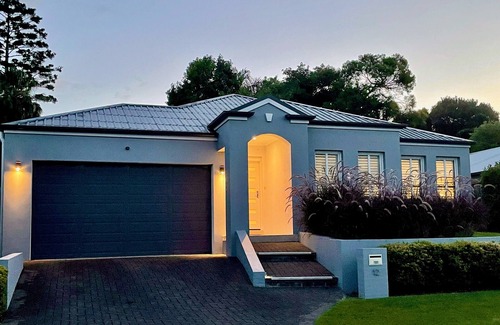 Morisset Park House | Beautifully presented private residence at Trinity Point