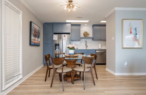 Rockwell Condo | Beautifully remodeled lakefront condo with boat slip