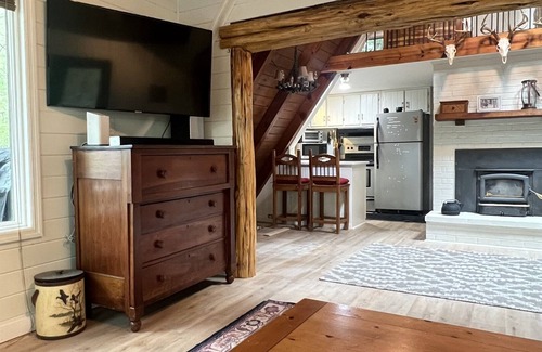 McHenry Cabin | Beautifully Renovated A-Frame Cabin