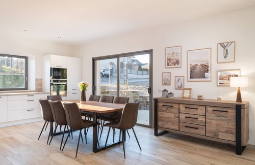 Hadol House | Beautifully renovated house with sauna, spa and private pool