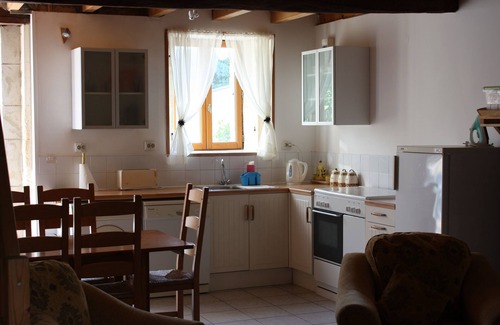 Antezant-la-Chapelle Other | Beautifully restored rural farmhouse with pool, in convenient location