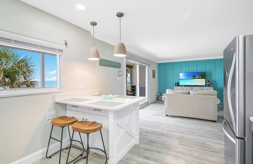 Cocoa Beach Condo | Beauty and the Beach - Luxury Oceanfront Condo Directly on Cocoa Beach