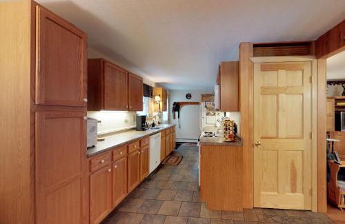 Beaver Cove House | Beaver Cove Cabin