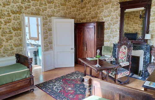 Saint-Etienne-de-Montluc House | Bed and breakfast at the castle of Saint Thomas