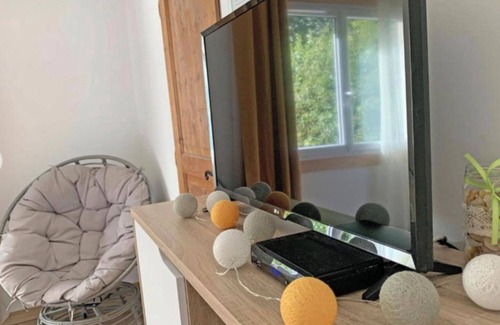 La Salvetat-sur-Agout House | Bed and breakfast 'Les Tables Aux Vaches Raviège' with Shared Terrace, Wi-Fi and Air Conditioning