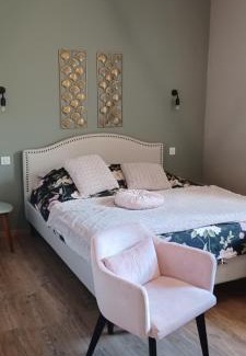 Malherbe-sur-Ajon Bed & Breakfast | Bed and Breakfast au Champ du Douits