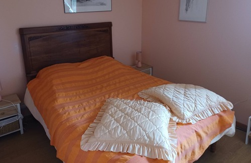 Gilhoc-sur-Ormeze Bed & Breakfast | Bed and breakfast La Rouveure