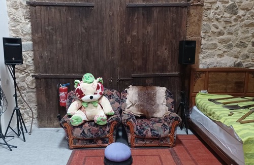 Gilhoc-sur-Ormeze Bed & Breakfast | Bed and breakfast La Rouveure