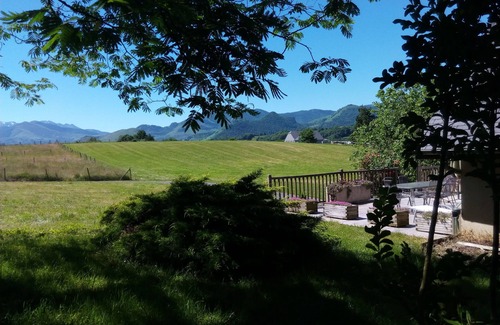 Loubajac House | Bed and breakfast at the farm, Lourdes, Pyrenees, ANOUSTA