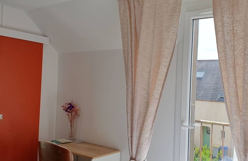 Nantes Erdre Bed & Breakfast | Bed and breakfast, Beaujoire district, Parc des Expositions, Parc Floral