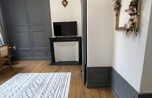 Joze Bed & Breakfast | Bed and Breakfast 'Chambre D'hôte 1' with Shared Terrace, Wi-Fi and Air Conditioning