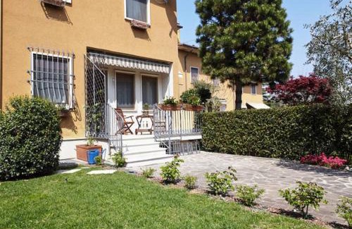 Bussolengo Bed & Breakfast | Bed and Breakfast For You