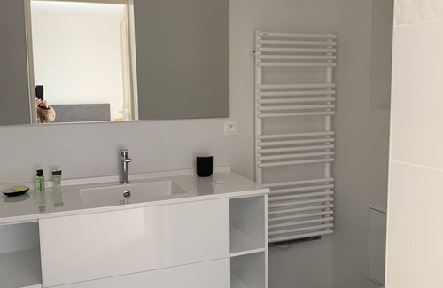 Domessargues Bed & Breakfast | Bed and breakfast/gîte with SPA (Massages on reservation)