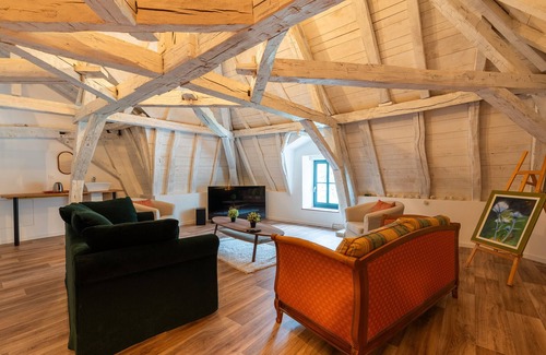 Rollainville Bed & Breakfast | Bed and Breakfast 'Double' with Shared Terrace, Private Garden and Wi-Fi