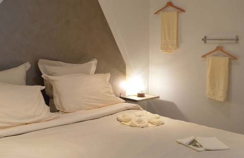 Hautvillers House | Bed and breakfast in Hautvillers, cradle of champagne (5min. Epernay, 15min. Reims)